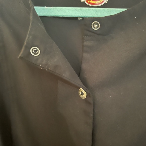 Size  XL Extreme Stretch Dickies Black Scrub Jacket. - Picture 6 of 6